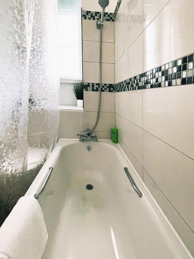 Jeremy'S Place London Ngoại thất bức ảnh